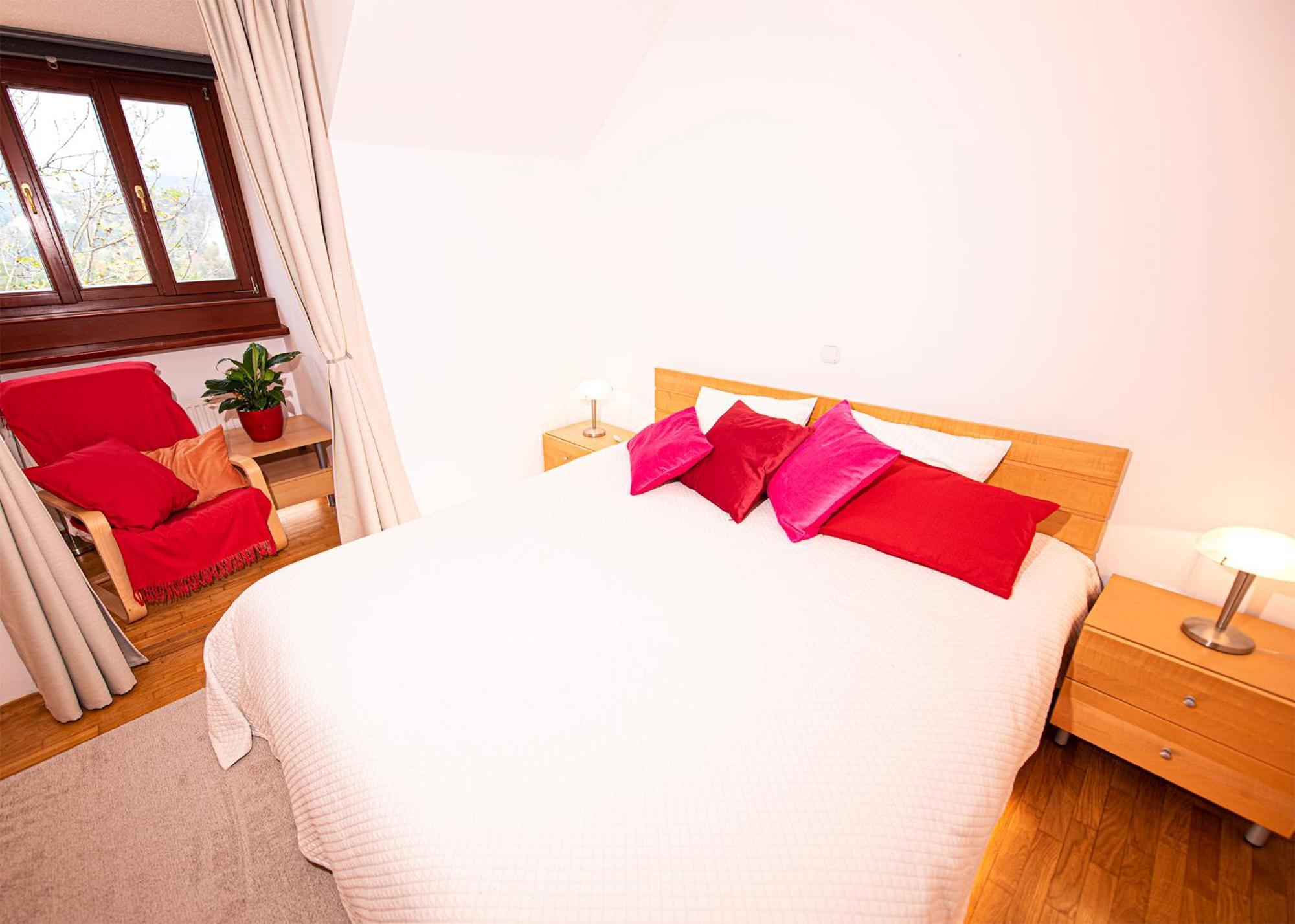 Heart Apartment *